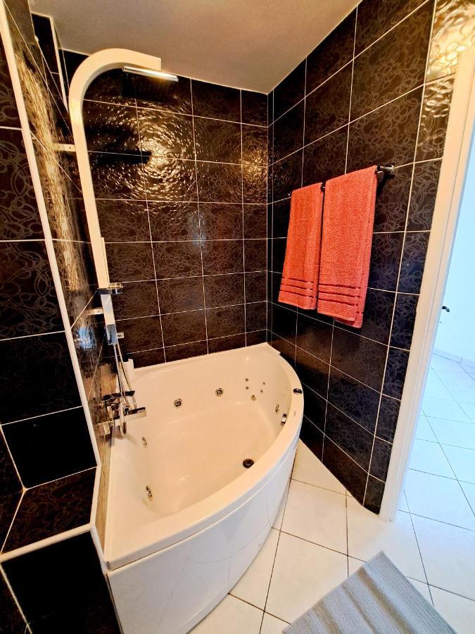 Apartman Koli Опатия Екстериор снимка
