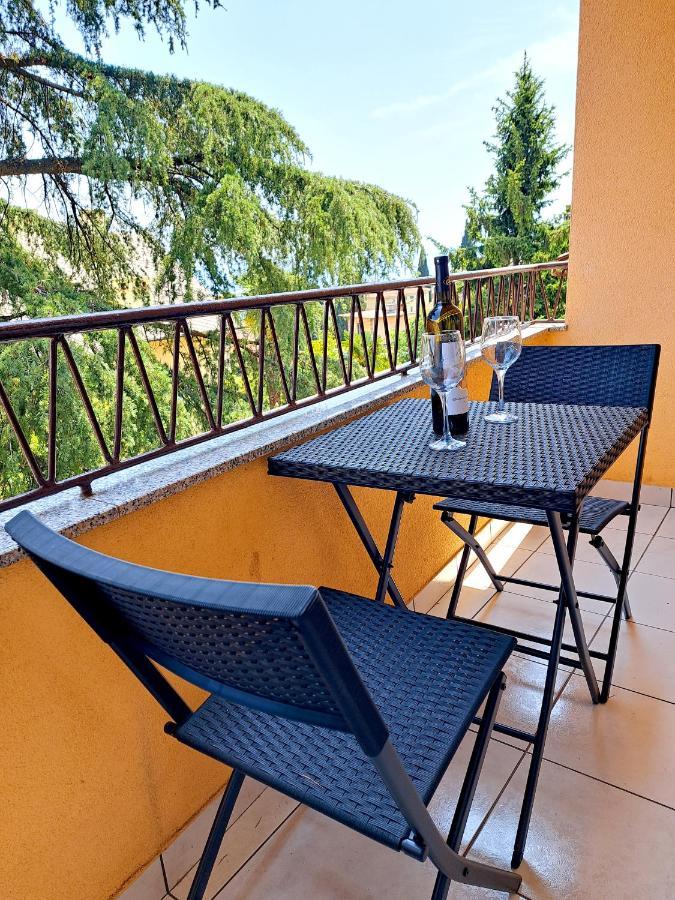 Apartman Koli Опатия Екстериор снимка